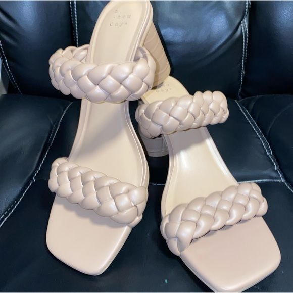 A New‎ Day Women's Basil Mule Heels - Picture 1 of 4